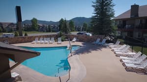 thumbnail: Pool