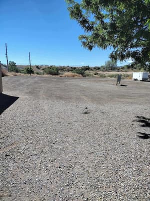 thumbnail: RV or truck parking