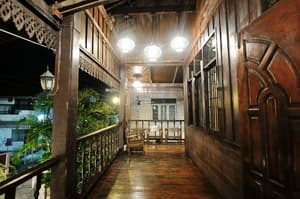 thumbnail: Balcony