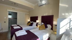 thumbnail: Room