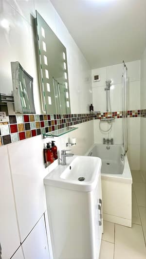 thumbnail: Bathroom