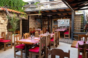 thumbnail: Restaurant