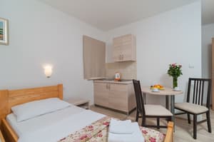 thumbnail: Interior
