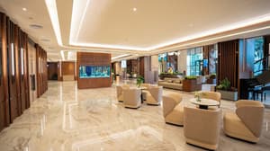 thumbnail: Lobby sitting area