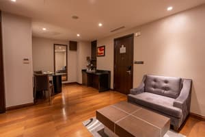 thumbnail: Room