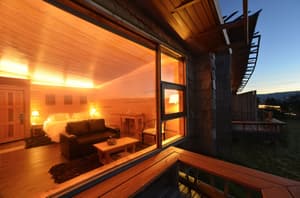 thumbnail: Exterior detail