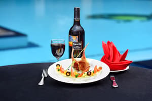 thumbnail: Restaurant