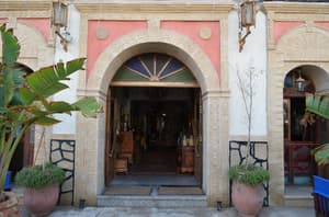 thumbnail: Property entrance