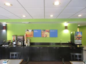 thumbnail: Dining