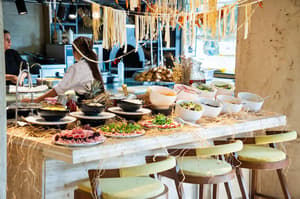 thumbnail: Restaurant