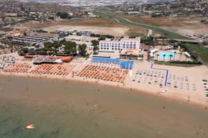 thumbnail: Beach