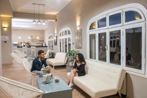 thumbnail: Bar (on property)