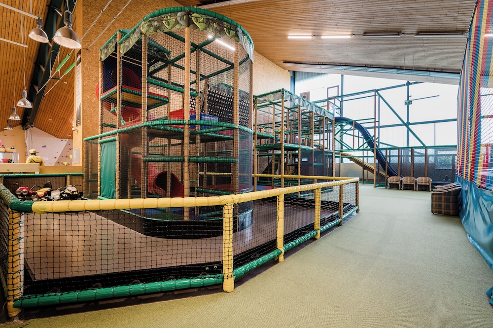 Children's play area - indoor