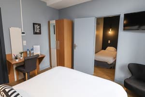 thumbnail: Room
