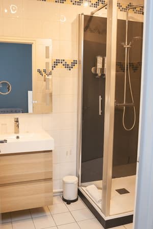 thumbnail: Bathroom