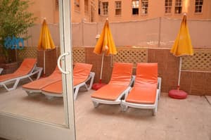thumbnail: General view