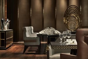 thumbnail: Restaurant