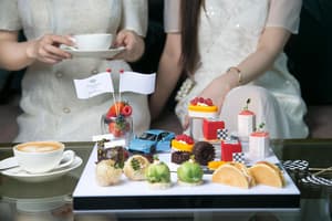 thumbnail: Restaurant