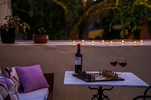 thumbnail: Outdoor dining