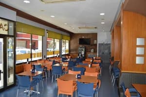 thumbnail: Bar (on property)