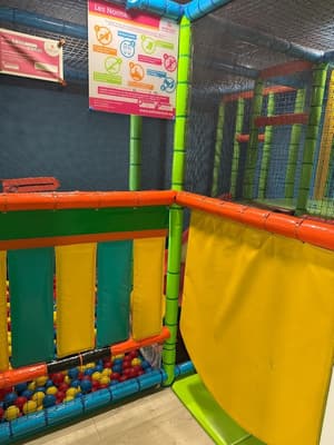 thumbnail: Children's play area - indoor