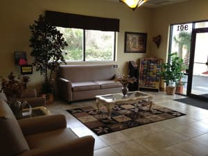 thumbnail: Lobby sitting area