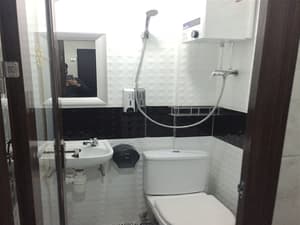 thumbnail: In-room business center