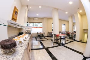 thumbnail: Breakfast area