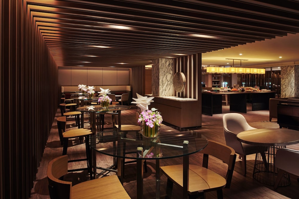 Executive lounge