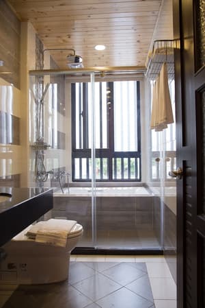 thumbnail: Bathroom
