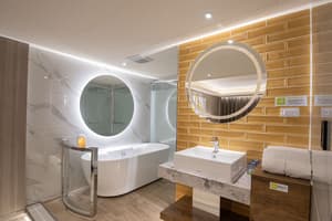 thumbnail: Bathroom