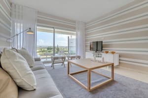 thumbnail: Living area