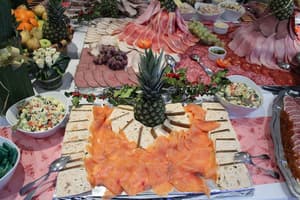 thumbnail: Buffet