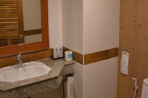 thumbnail: Bathroom sink
