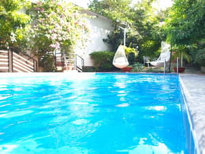 thumbnail: Outdoor pool
