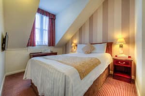 thumbnail: Room