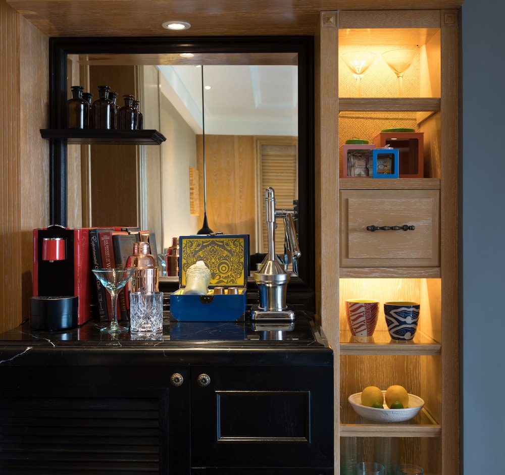 Minibar