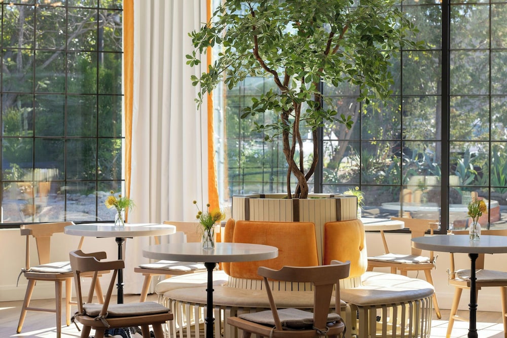 Restaurant-cafeteria