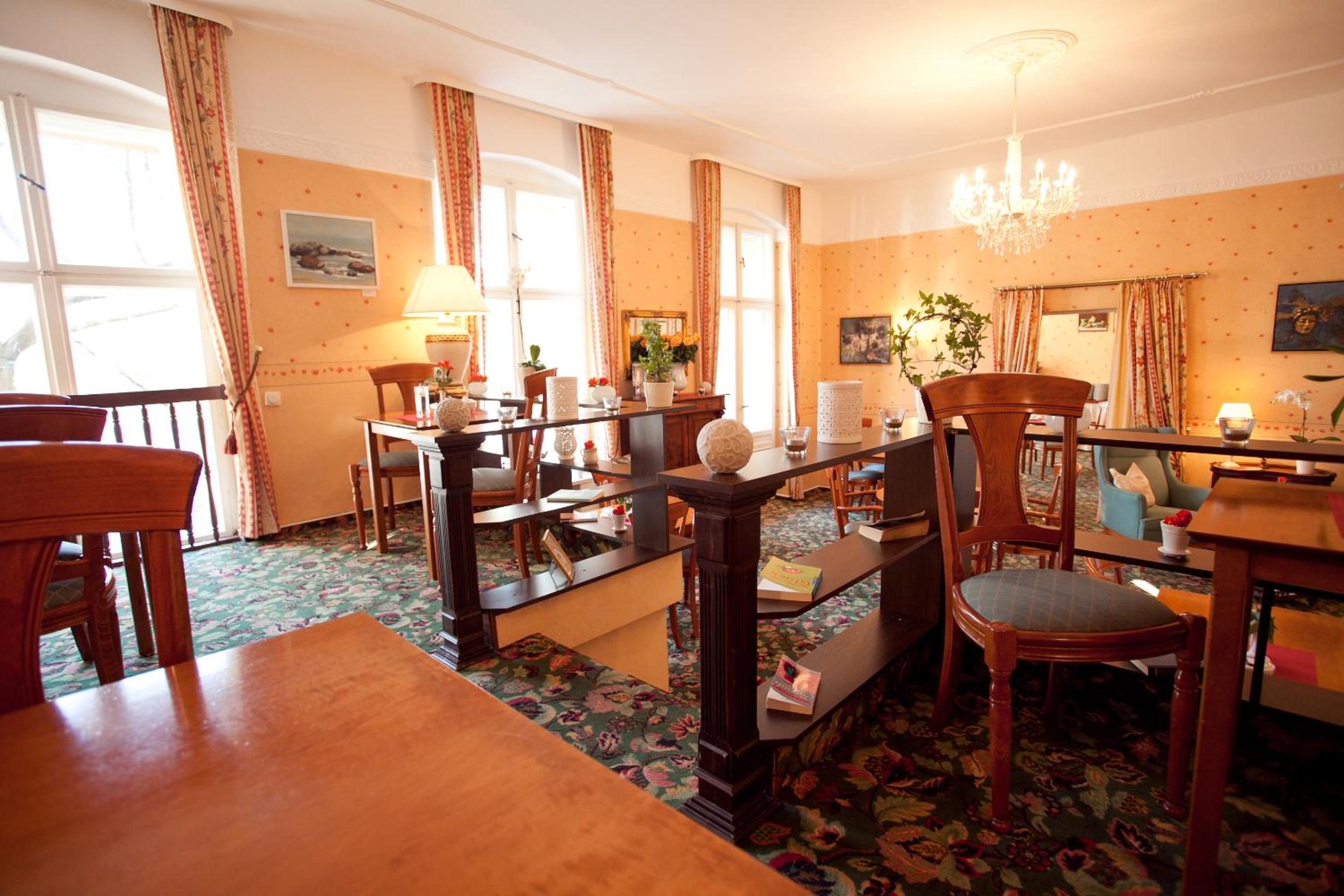 Restaurant-cafeteria