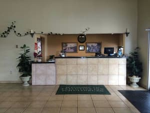 thumbnail: Lobby sitting area