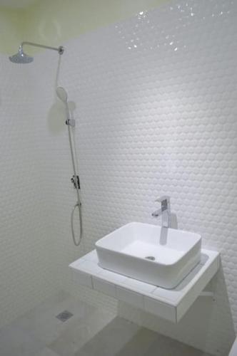 488973553.jpg
