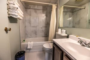 thumbnail: Bathroom