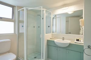 thumbnail: Bathroom shower