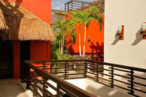 thumbnail: Interior