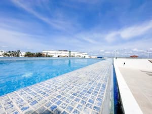 thumbnail: Pool