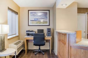 thumbnail: Business center