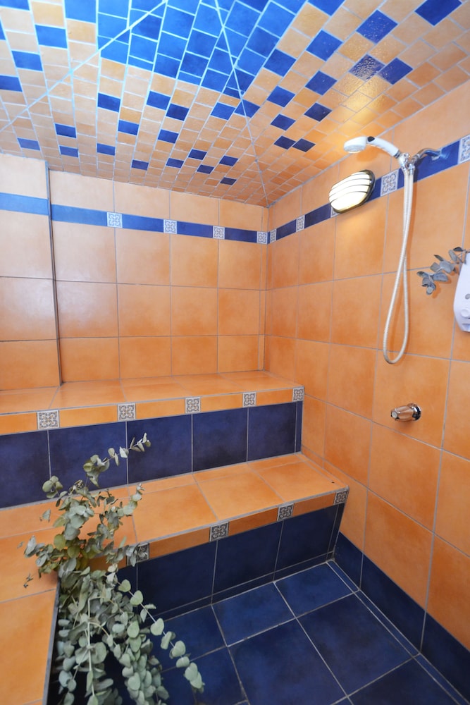 Steam room