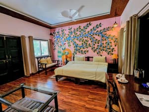 thumbnail: Room