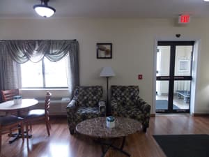 thumbnail: Lobby sitting area