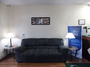 thumbnail: Lobby sitting area
